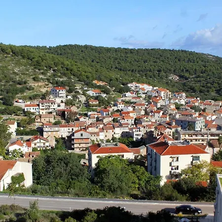 Luxury Villa With A Swimming Pool Vis - 8922 Vis