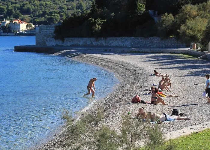 Luxury With A Swimming Pool - 8922 * Vis