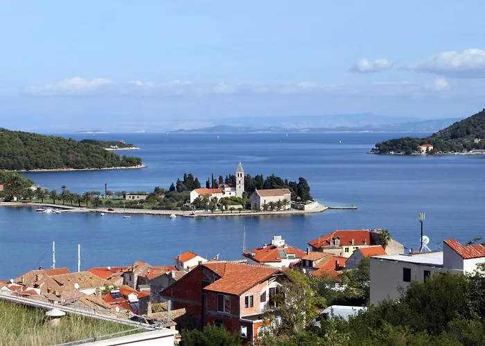 Villa Luxury With A Swimming Pool - 8922 Vis