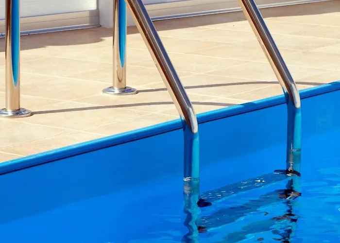 Luxury With A Swimming Pool - 8922 * Vis