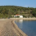 Luxury With A Swimming Pool - 8922 Villa Vis