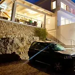 Villa Luxury With A Swimming Pool - 8922 Vis