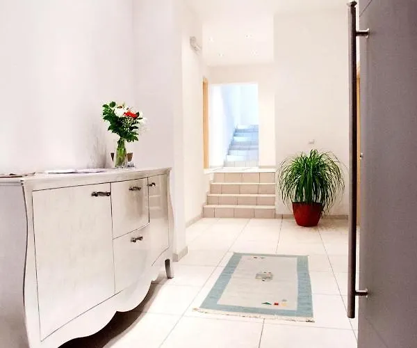 Luxury Villa With A Swimming Pool Vis - 8922 Villa